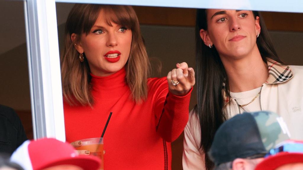 Taylor Swift Hot Mic Scandal Still Has Knicks Host 'Mystified' — Report
