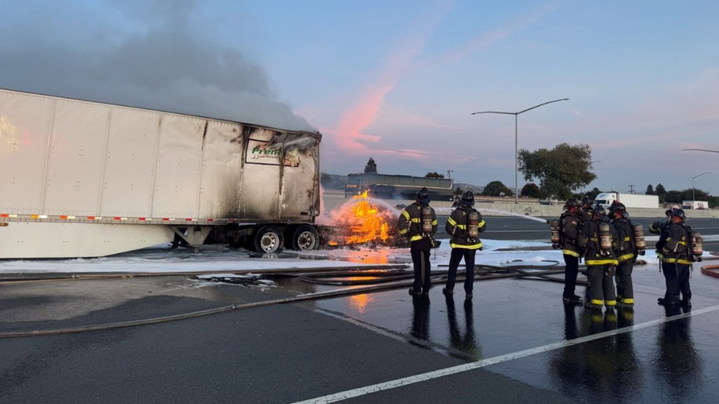 Tesla Semi Truck Burns Fire Highway Firefighters What Happened California Hayward CHP