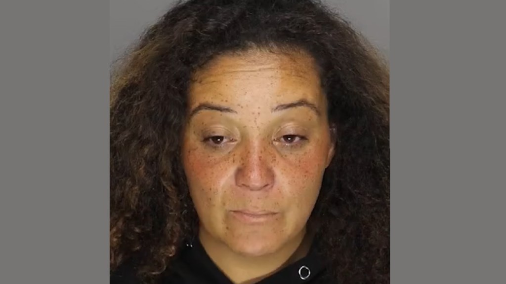 Woman Arrest Abandon 6 Month Old Baby Jiffy Lube Weapon Georgia