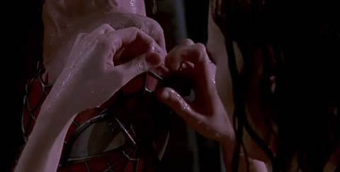 Tobey Maguire and Kirsten Dunst in 'Spiderman' 
