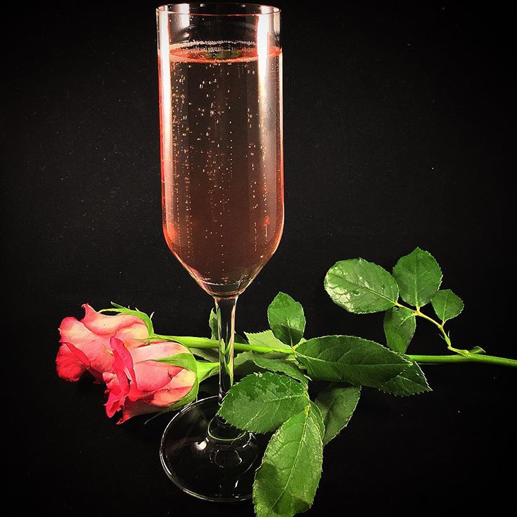 Rose Kiss Cocktail 