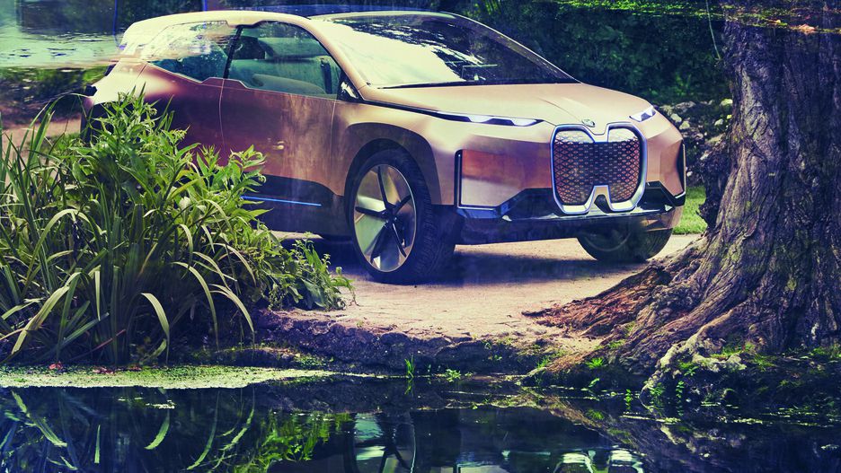 BMW Vision iNext Concept #4