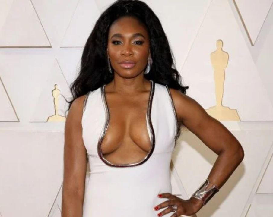 Mandatory Oscars: And the Award For Biggest Nip Slip of the Night Goes To…