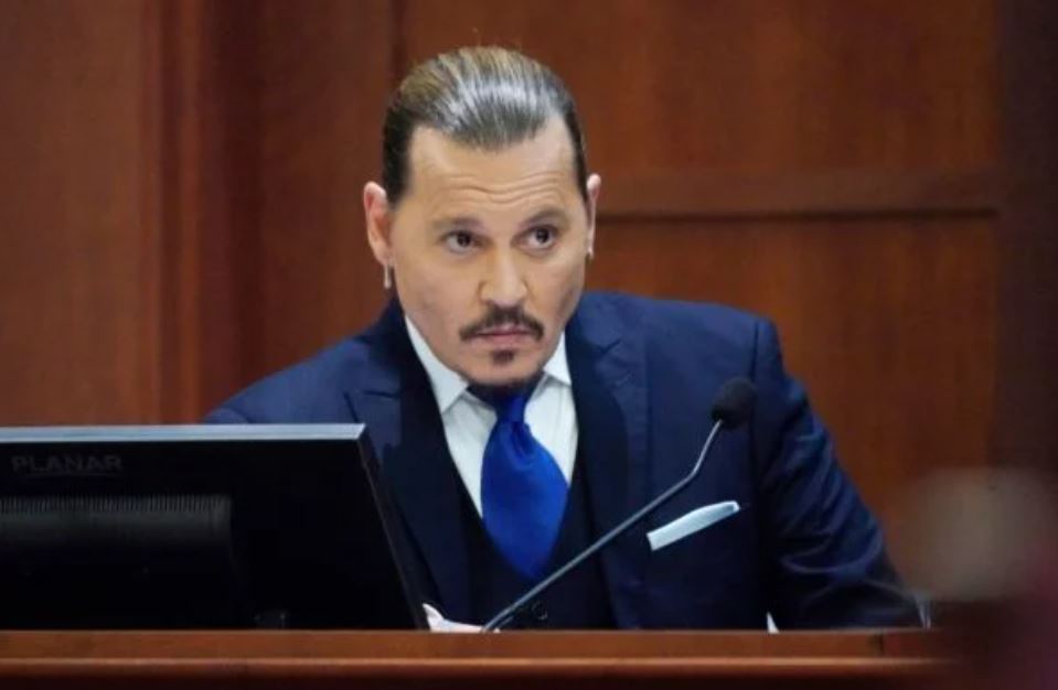 Johnny Depp Court Witness Paints Nudes of TV Stars, Yeah That Tracks With This Trial