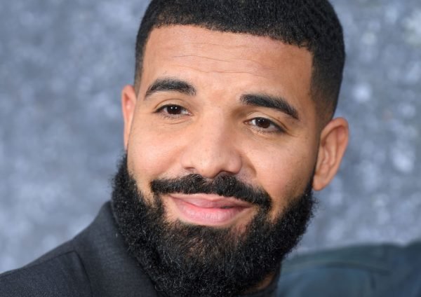 Drake Rents Dodger Stadium For Date With Model Johanna Leia, Anything to Get to Second Base