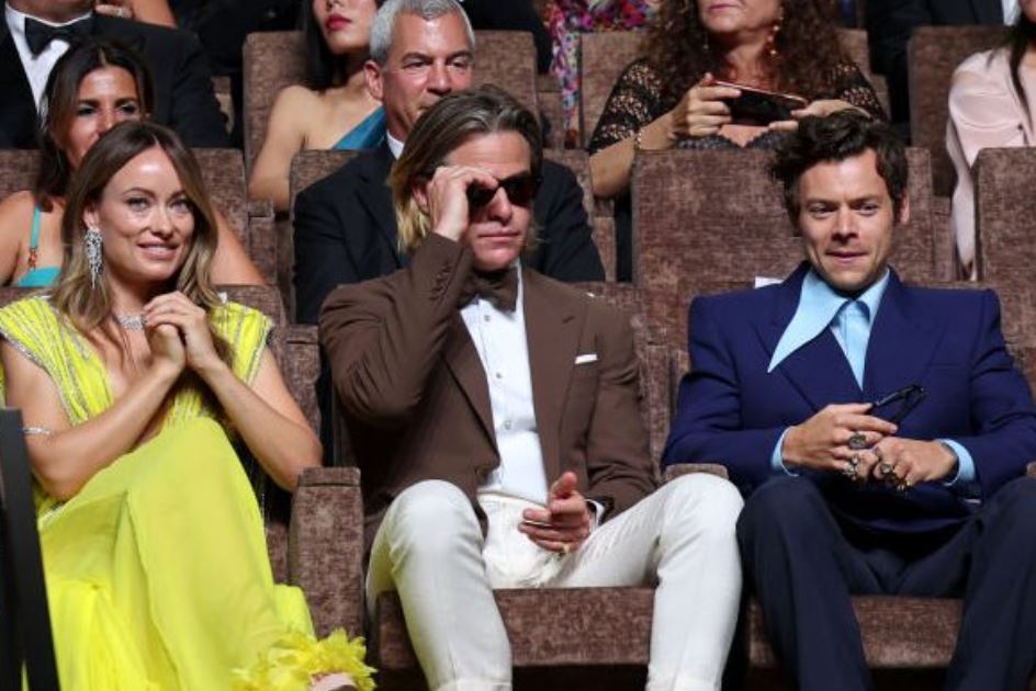 Harry Styles and Chris Pine Spitting Drama More Entertaining Than ‘Don’t Worry Darling’ Could Ever Be