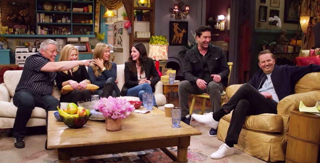 10. The friends are back on the original set.