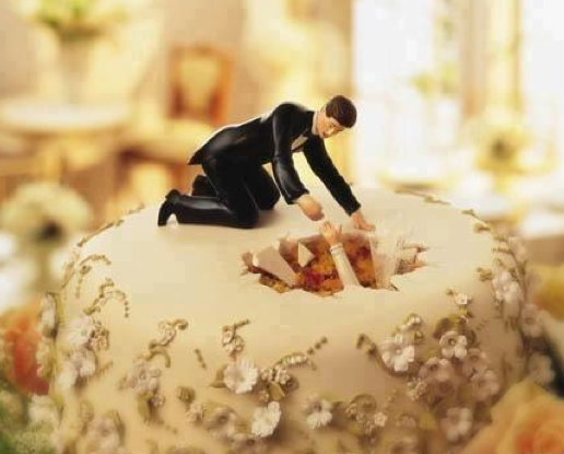 Funny Wedding Cakes #9