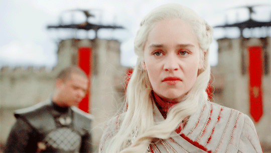 Daenerys begins to descend into the Mad Queen.
