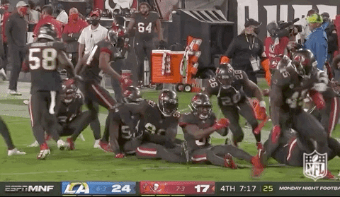 GIFs of the Week 11-25-2020 #9