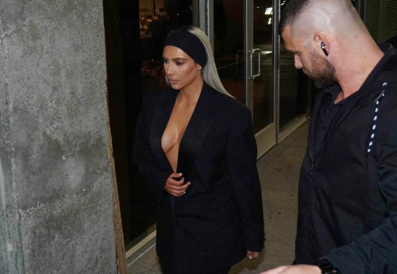 Kim Kardashian Suit Cleavage #14