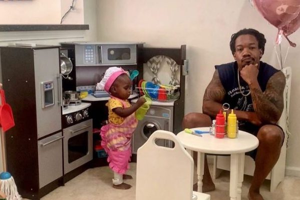 Loving Dad Plays Food Critic to Baby Daughter’s Play Kitchen, Supports Local Black Business