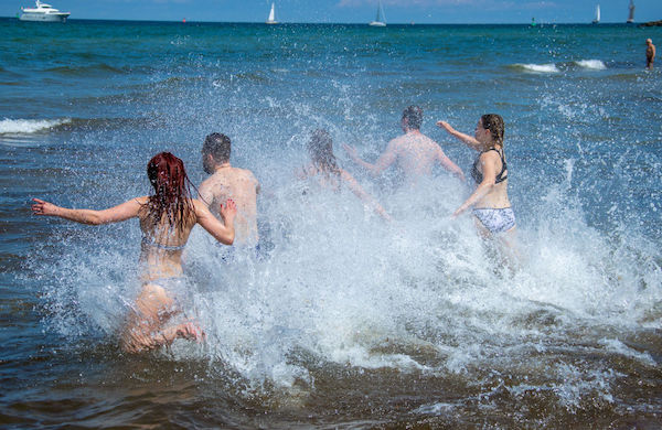 Meanwhile in Florida: Spring Break Beach Goers Keen on Being the ‘Florida’ of America’s Downfall During Crisis