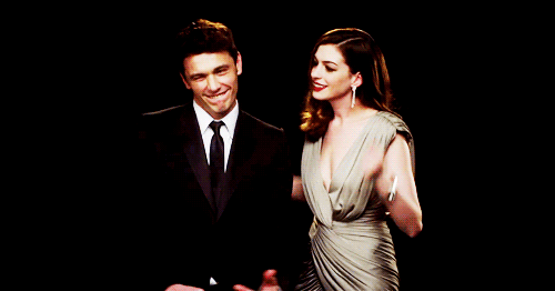 2011: Franco and Hathaway Host 