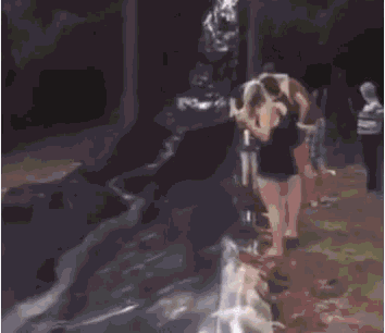 perfectly timed gifs #21