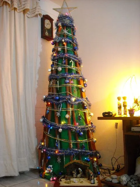 Ugly Xmas Trees #19