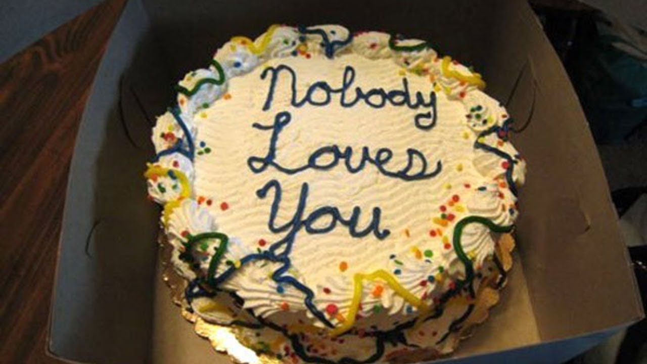 Unfortunate Birthday Cakes #21
