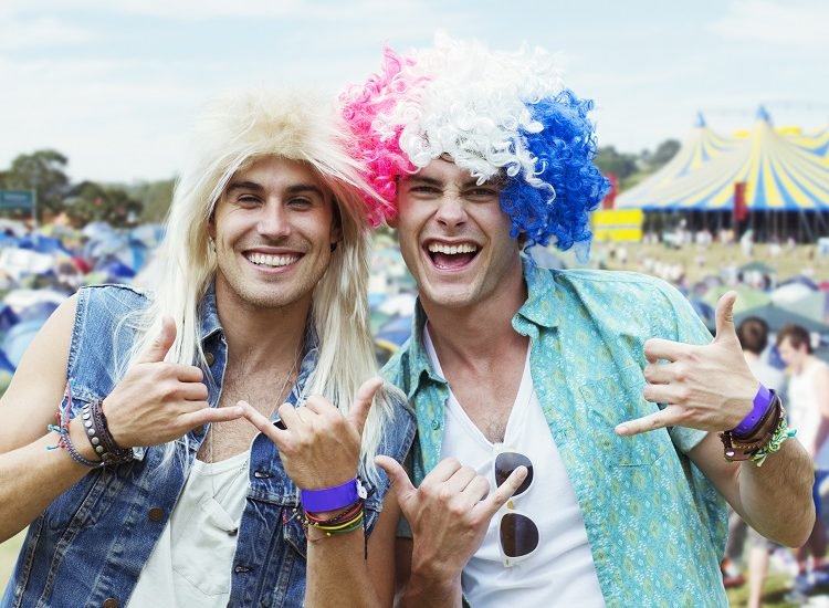 20 Funny GIFs of People Overdoing It to Set Off Festival Season