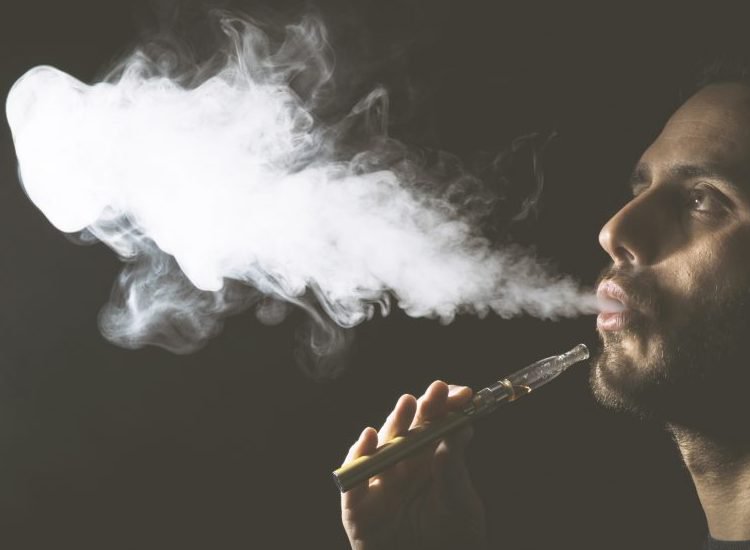The 10 Best Disposable Vapes For People Who Want To Get High On The Down-Low