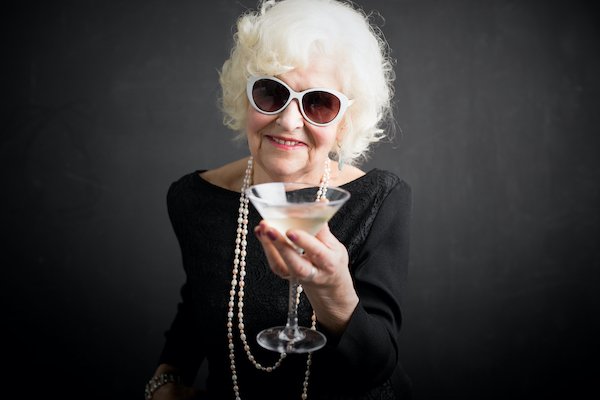 Woman Lives to 108 Because She Drinks Champagne, She Thinks (But Can’t Remember)